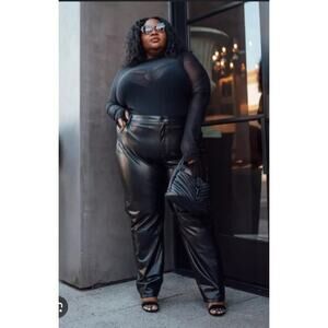 Abercrombie‎ & Fitch Leather Pants Womens 24L '90s Straight Ultra High Rise NEW